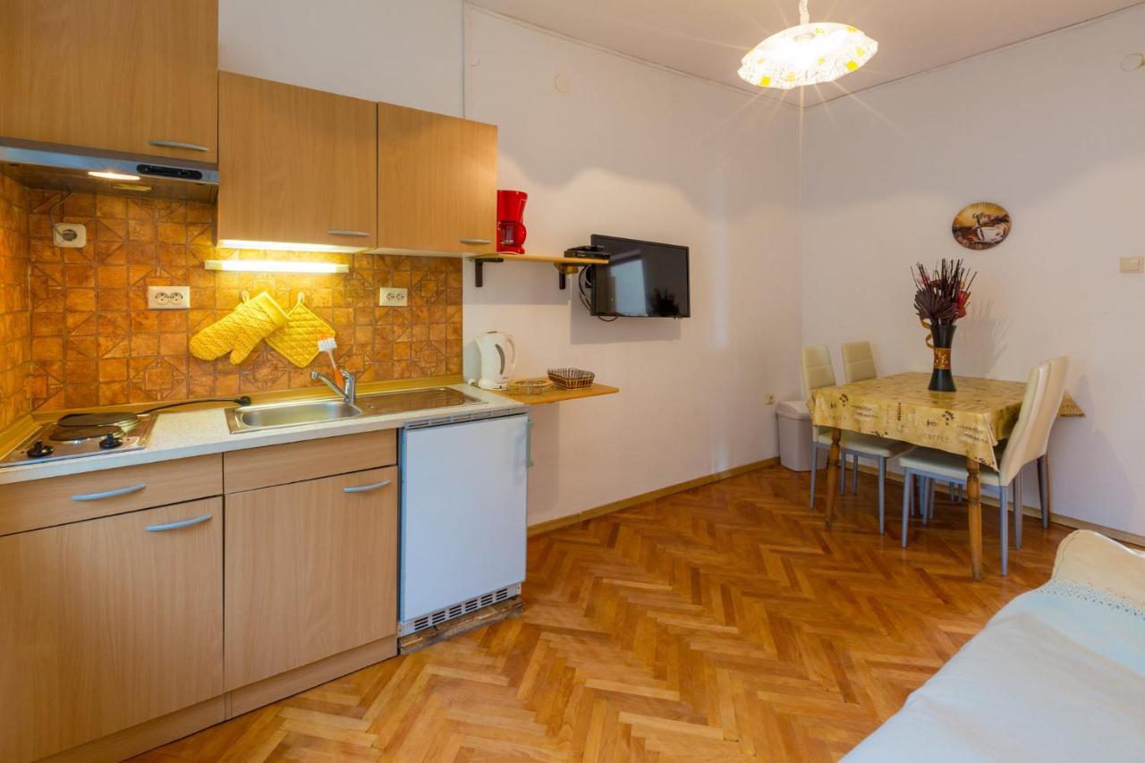 Apartament Jasminka Loncaric Crikvenica Zewnętrze zdjęcie